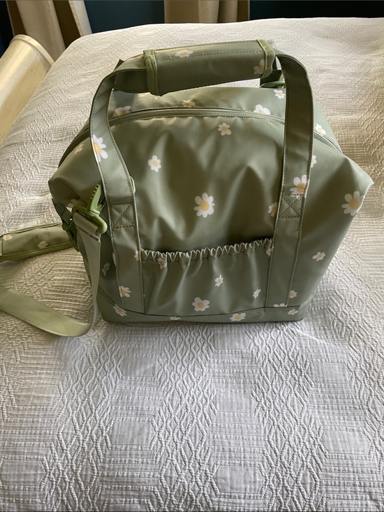 Calpak Handbags - Calpak daisy cooler